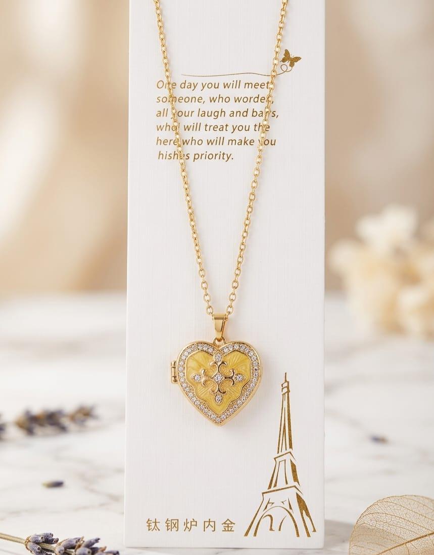 Vintage Heart Locket Pendant Necklace